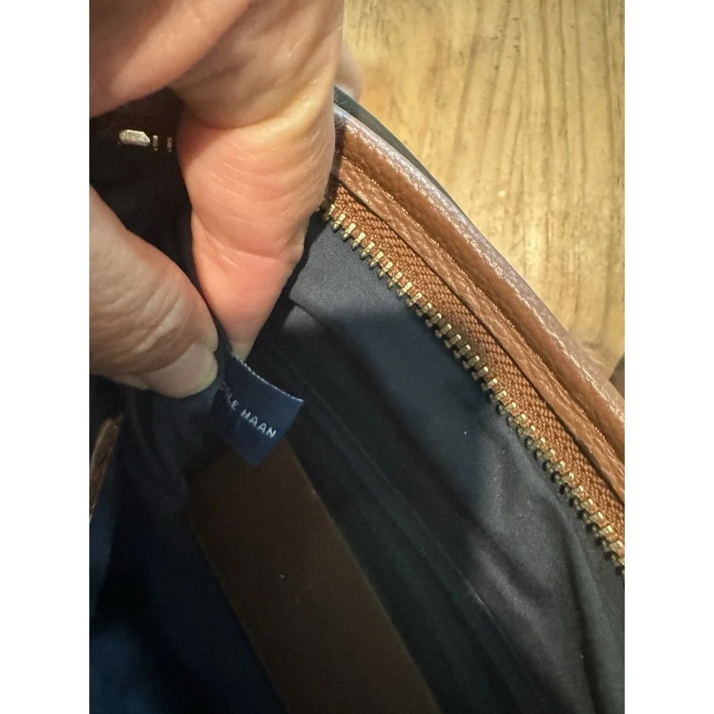 Cole Haan Brown Pebbled Leather Crossbody Bag Adjustable Strap Zip Pockets